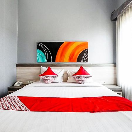 Oyo 289 Hotel Dalwa Syariah Pasuruan Dış mekan fotoğraf