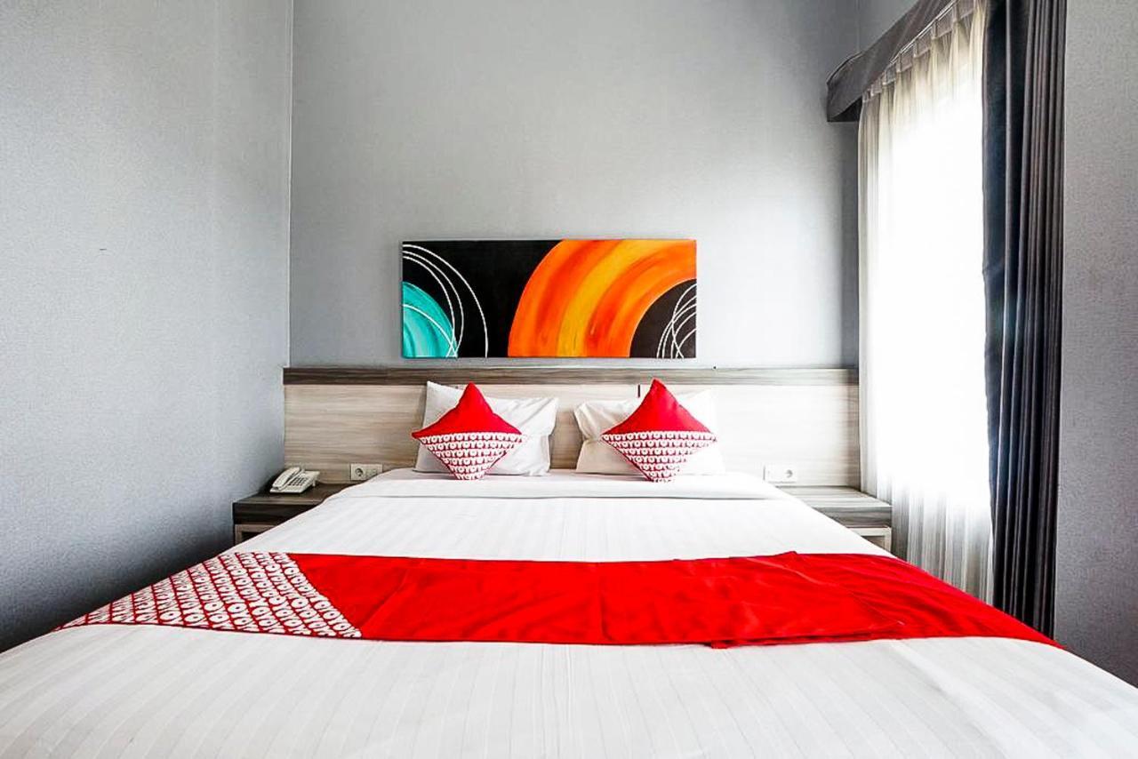 Oyo 289 Hotel Dalwa Syariah Pasuruan Dış mekan fotoğraf