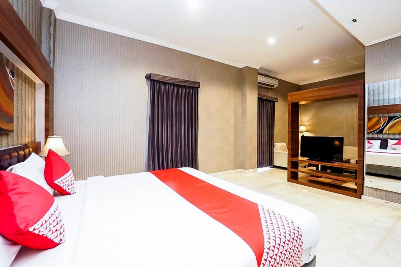 Oyo 289 Hotel Dalwa Syariah Pasuruan Dış mekan fotoğraf