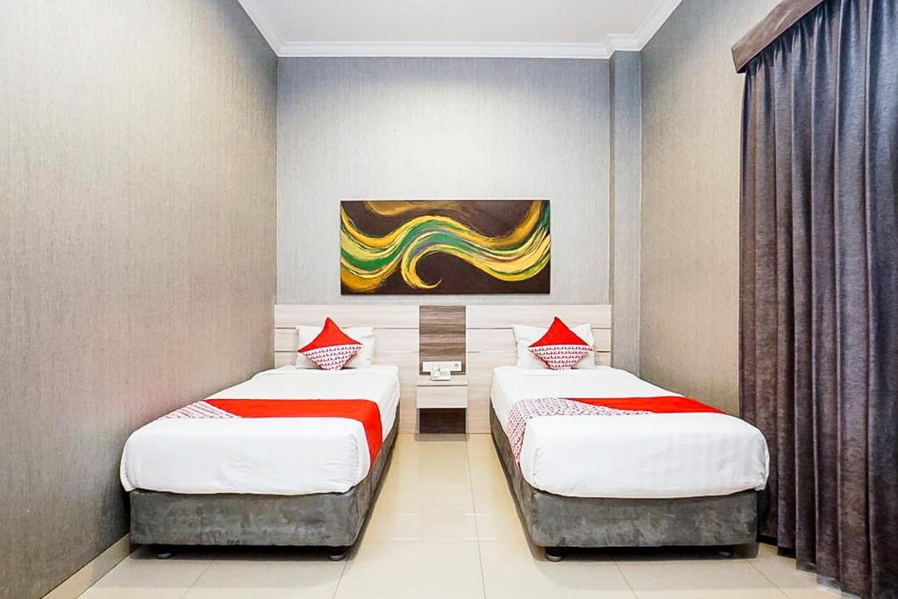 Oyo 289 Hotel Dalwa Syariah Pasuruan Dış mekan fotoğraf